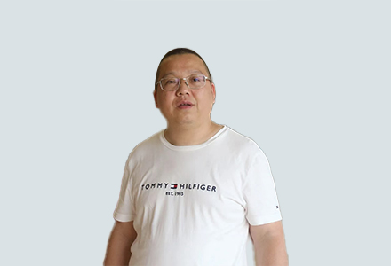 吴明明