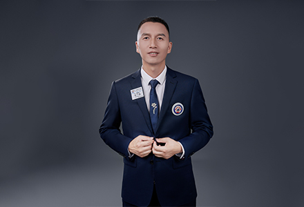 李中磊