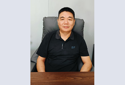 陈兴